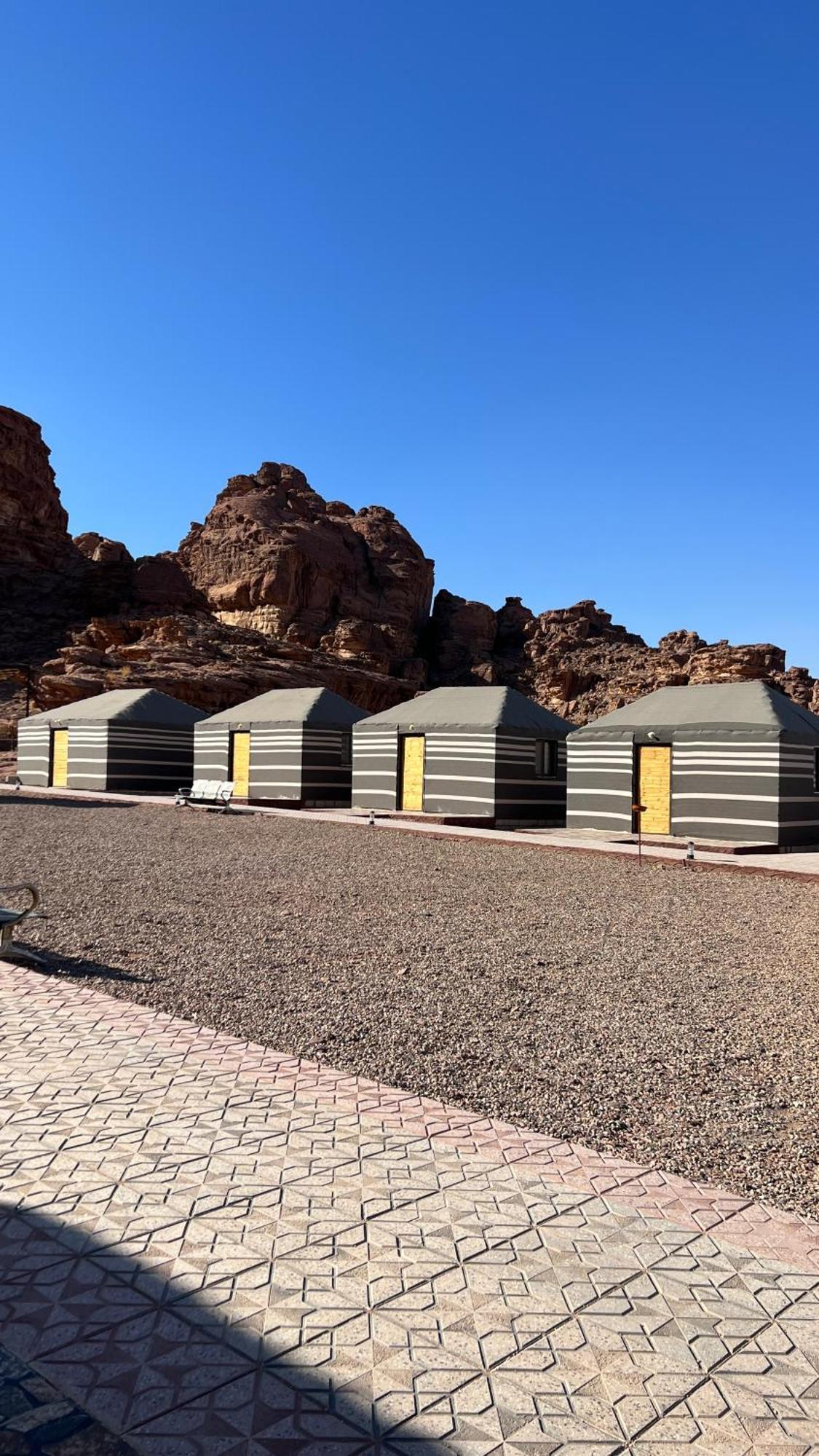 Sunlight Camp Apartment Wadi Rum Exterior photo